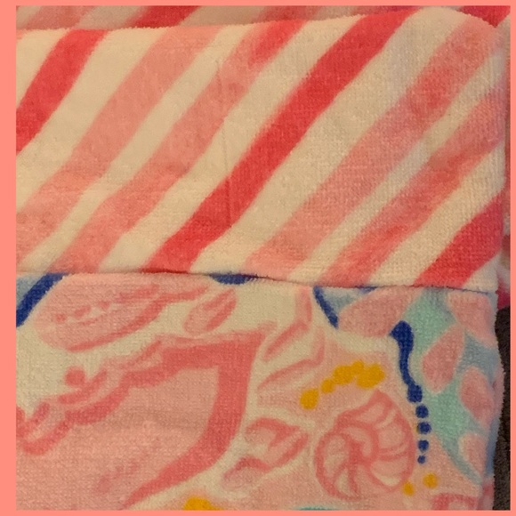 Lilly Pulitzer Destination Avalon Terry Tote - Picture 10 of 10